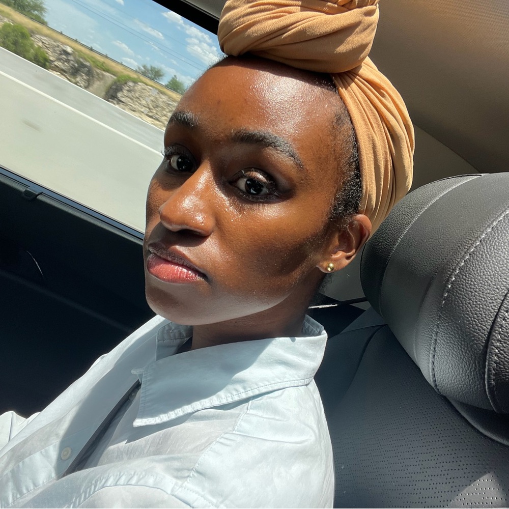 Meet your Posher, Maryam